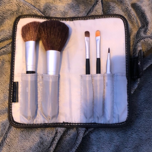 Mini makeup brush set - Picture 7 of 9